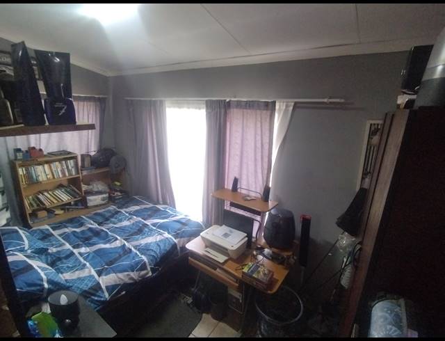 5 BEDROOM DETACHED FOR SALE IN TASBET PARK EXT 1